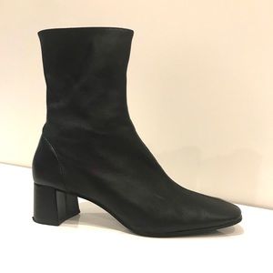 💋The Perfect black bootie💋